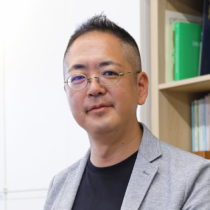 石田健太郎